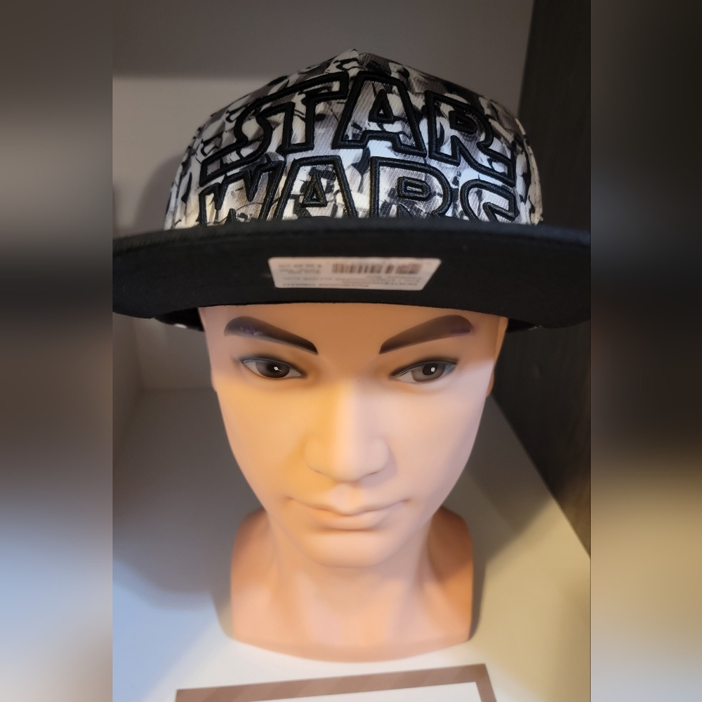 BNWT - Star Wars Adjustable Hat